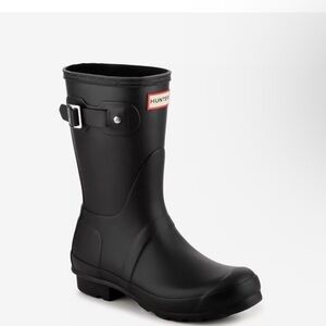 NIB! Hunter Black Rain & Snow Boots with Red Heel Badges